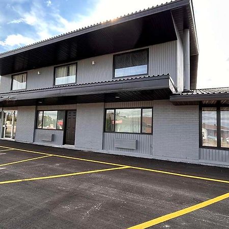 Surestay By Best Western Kapuskasing Exterior photo